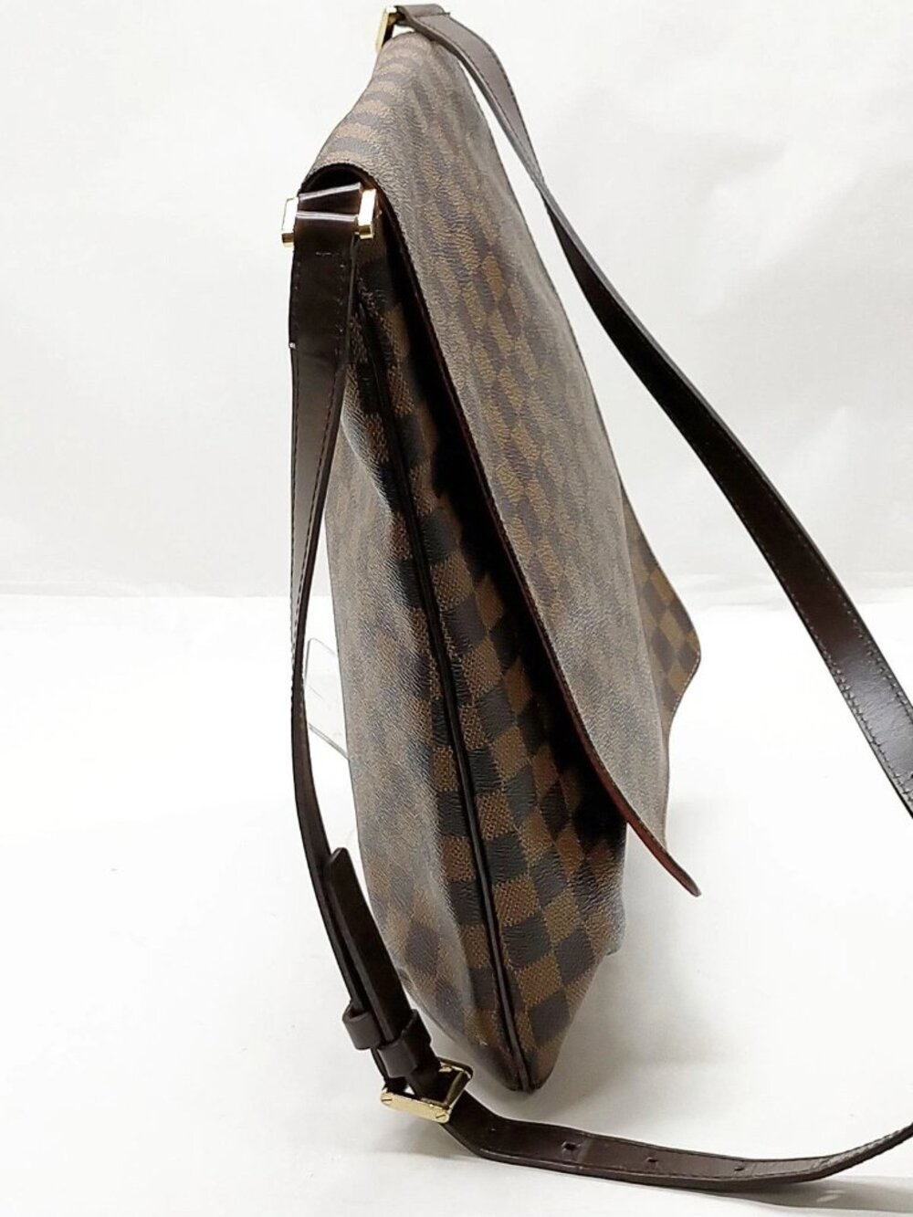 Authentic Louis Vuitton Musette Damier Ebene Canvas Crossbody Bag - Picture 5 of 16